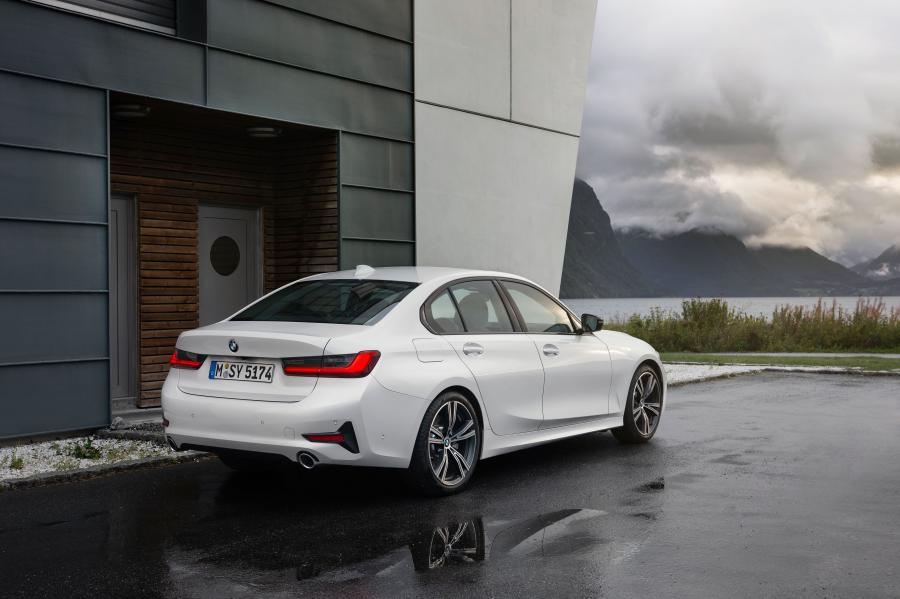  BMW 320d Sport Line (G20) 2019 года  (WW) (фото 25 из 311)